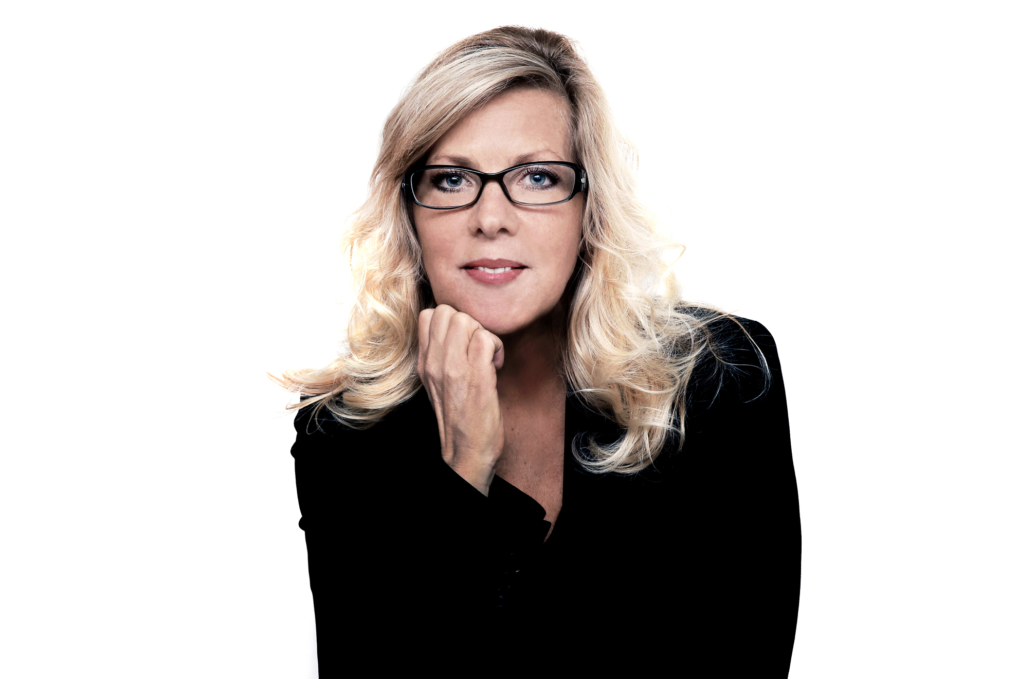 Ms. Annika Månsson